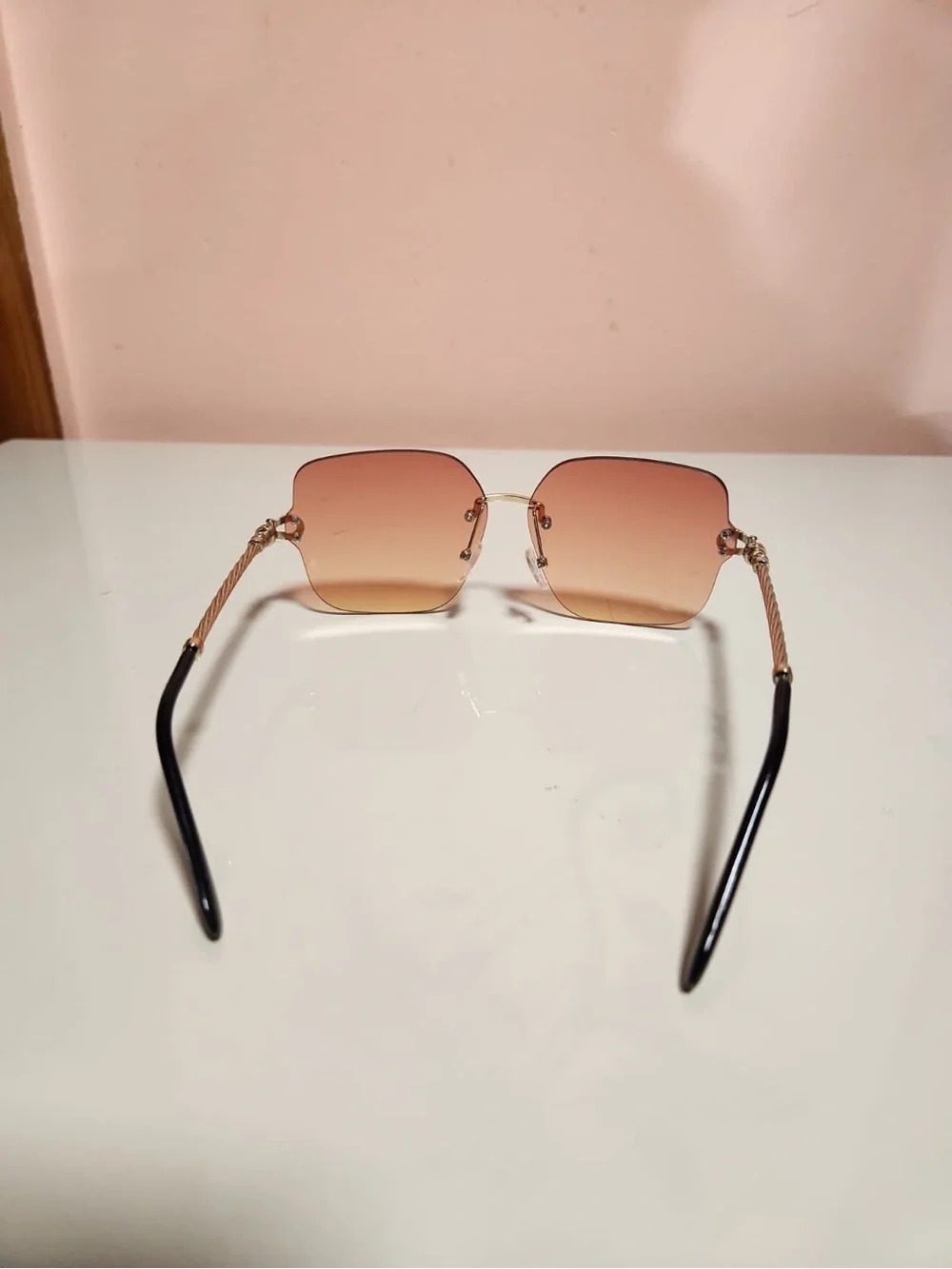 Unisex Geometric Rimless Sunglasses Pink Tinted Lenses Gold Metal Frame w/ Case